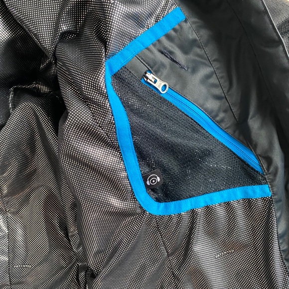 SOLD Columbia Women’s Powder Summit II 550 Jacket - Picture 9 of 9